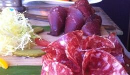 Hosting Made Simple: Crowd-Pleasing Dishes For Gatherings