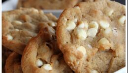 macadamia nut cookies