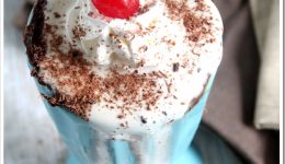 Cookies and Cream Chocolate Milkshake